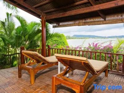 Chez Carole Beach Resort - 151