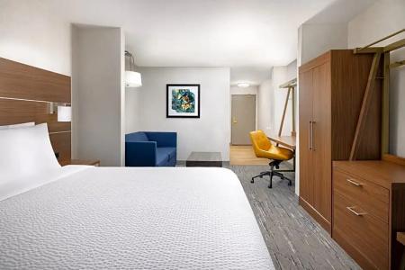 Holiday Inn Express Las Vegas South, An Ihg - 75