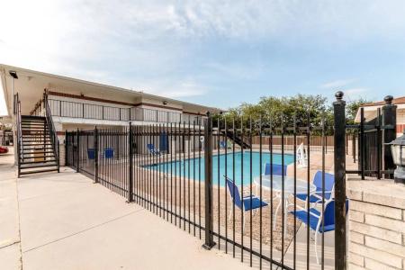 6-San Antonio, Tx - South Ww White Rd - 16