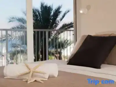 U Coral Beach Club - 84