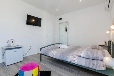 Guest House Nikolina - 61