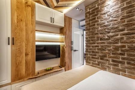 One Luxury Suites - 137