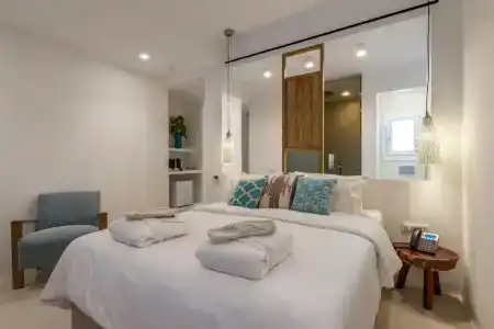 Bluetopia Suites - 34