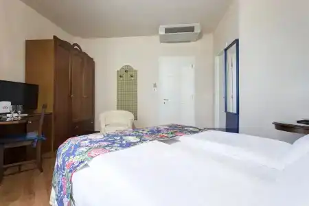 Cavalieri Palace - 4