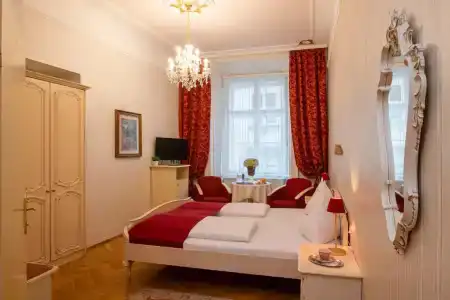Pertschy Palais - 4
