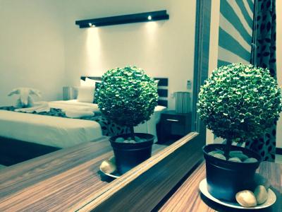 8+ Plus Motels - 21