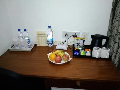 The Royal Comfort - 33