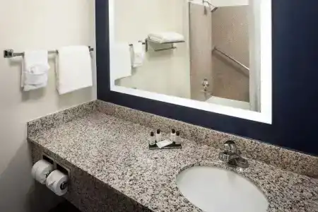 Best Western Tucson Int'l Airport & Suites - 41