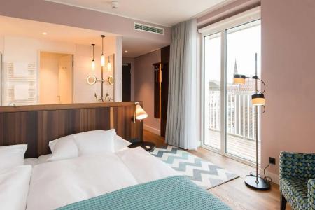 The Liberty - 48