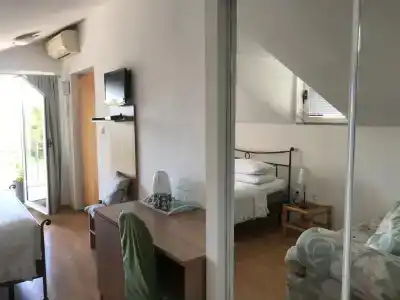 Pink Inn - 29