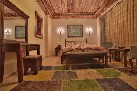 Caravanserai Inn - 55