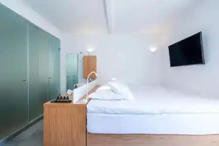 Dreambox Mykonos Suites - 25
