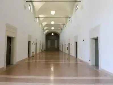 Student's Della Ghiara - 10