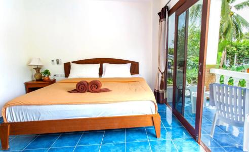 Hugs Guesthouse - 0