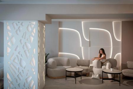 Mary & Mary Royal Suites - 25