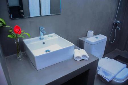 Star White - Negombo - 36