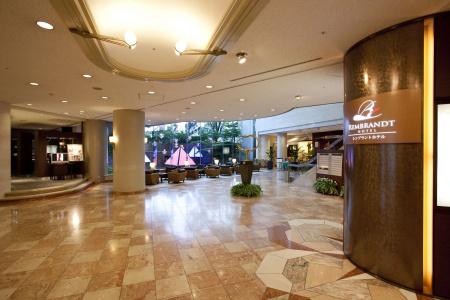 Rembrandt Oita - 1