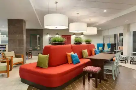 Home2 Suites by Hilton - 17
