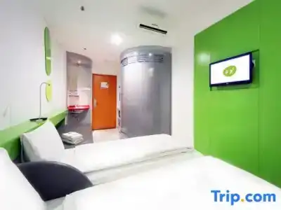 Pop! Kemang Jakarta - 46
