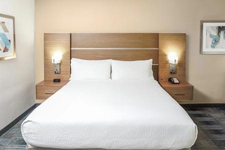 Holiday Inn Express & Suites - Houston Westchase - Westheimer, an IHG - 24