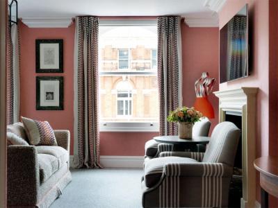 Charlotte Street, Firmdales - 5