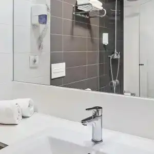 B&B Barcelona Viladecans - 45