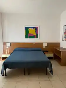 Ivana - 44
