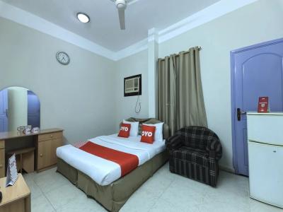 Super Oyo 108 Marsa Al Masafar Apartment - 46