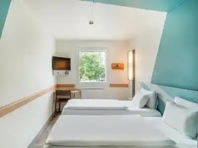 ibis budget Koeln Porz - 3
