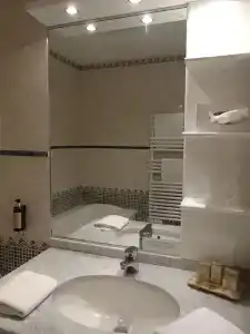 Le Trophée By m hôTel Spa - 71