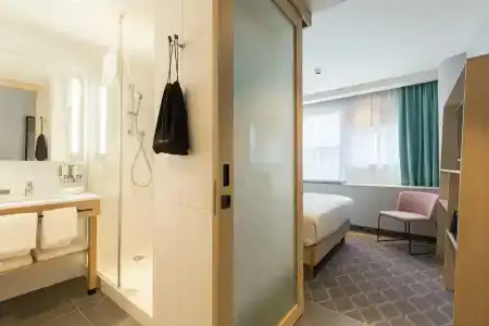 Hampton By Hilton Utrecht Centraal Station - 5