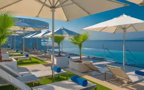 Hilton Rijeka Costabella Beach Resort And Spa - 25
