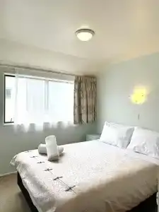 Adelaide - 23
