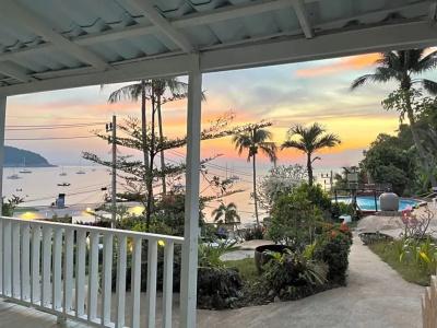 Naiharn On The Rock Resort Phuket - 30