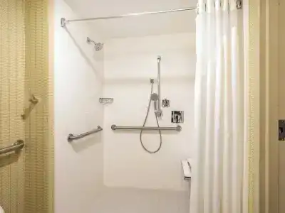 Holiday Inn Coliseum, An Ihg - 51