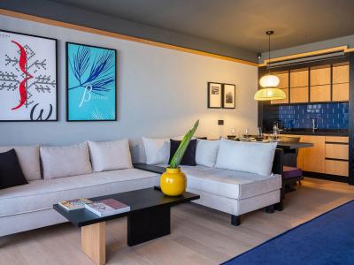 3 Pines Design Living - 85