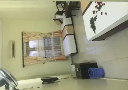 Thu - 1