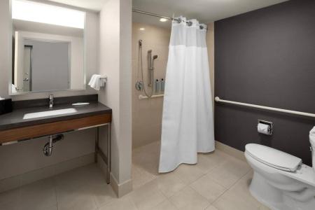 Courtyard by Marriott Seattle/Downtown - 7