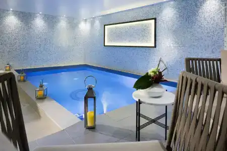 Les Matins de Paris & Spa - 16