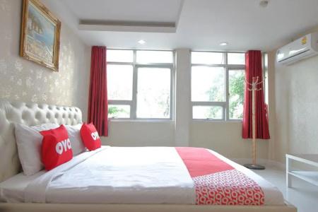 Oyo 102 Diamond Residence Silom - 82