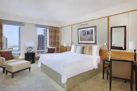The Ritz-Carlton Executive Residences - 9