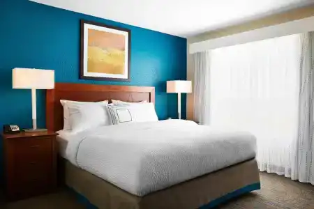 Residence Inn by Marriott - 24