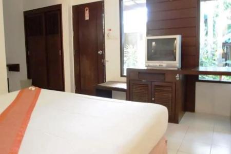 Evergreen Resort - 100