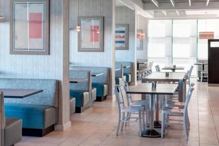 Courtyard Virginia Beach Oceanfront/South - 25