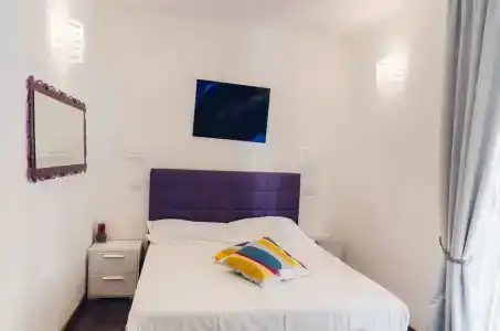 Etna Suite Group - 25