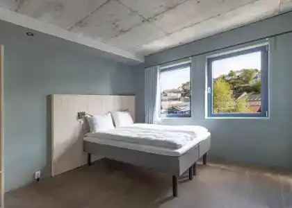 Hotell - 49