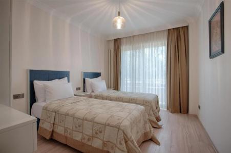 Kamer Suite & - 3