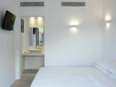 Aurora Luxury Suites - 33