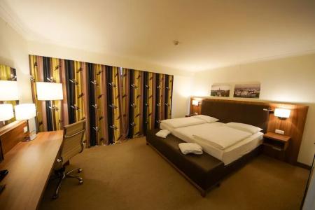 Hilton Garden Inn Vienna South - 38