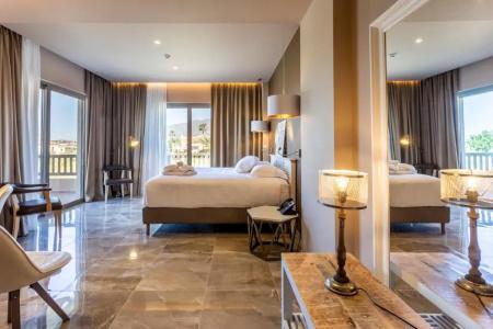 Elysian Luxury and Spa - 43
